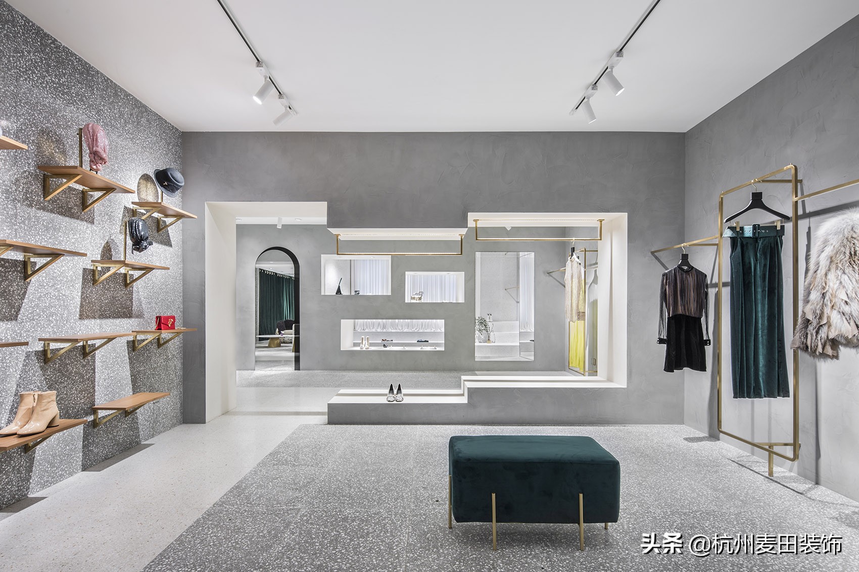 服装专卖店装修效果图,服装专卖店装修效果图高级感