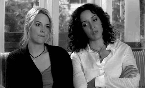 牵女生的小技巧,如何牵到女生的手不尴尬