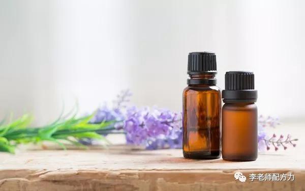 孕妇禁用的药哺乳期能用么,孕期哺乳期禁用成分一样吗