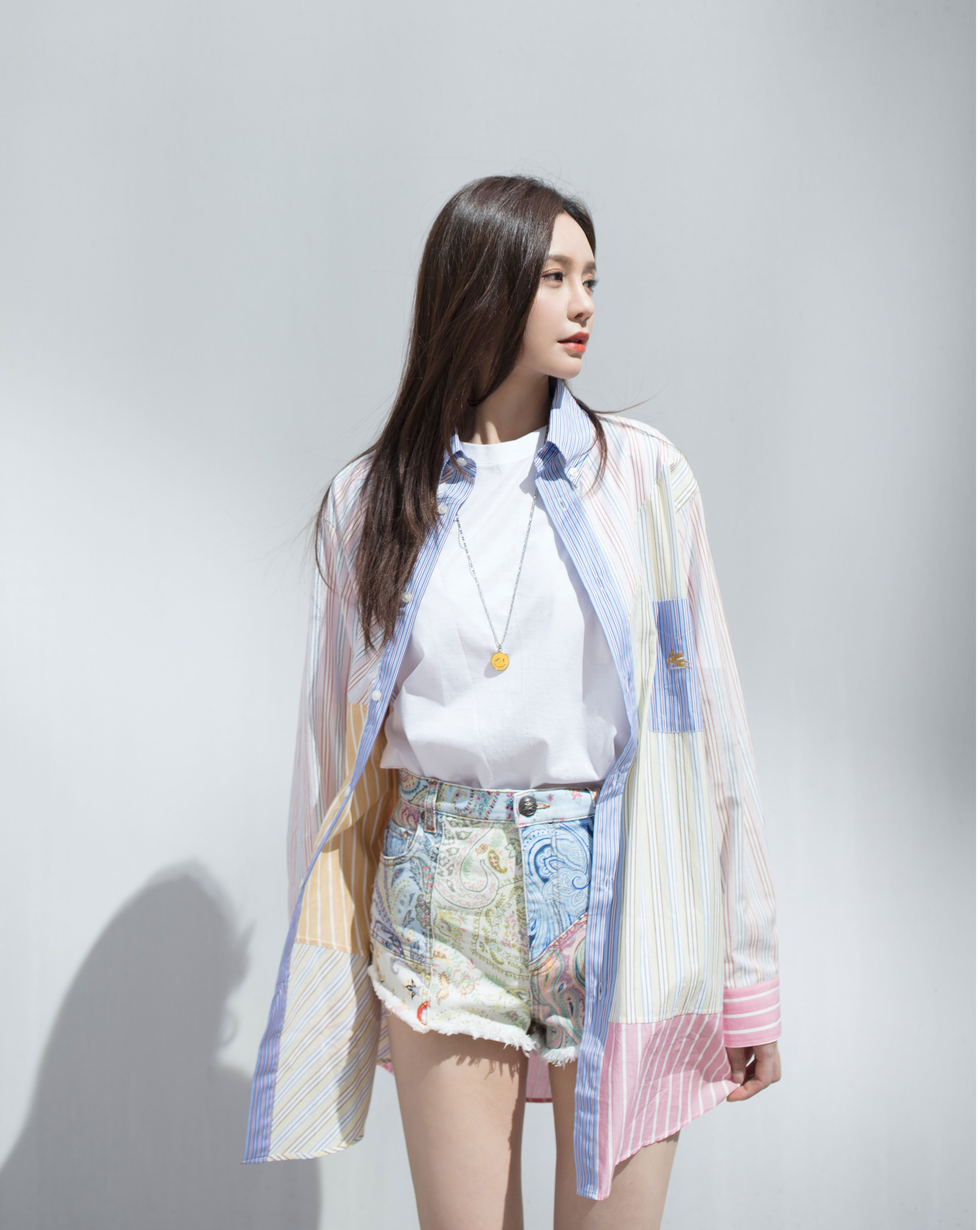 如何让皮肤变得又白又好看,怎样才能让皮肤更白小妙招