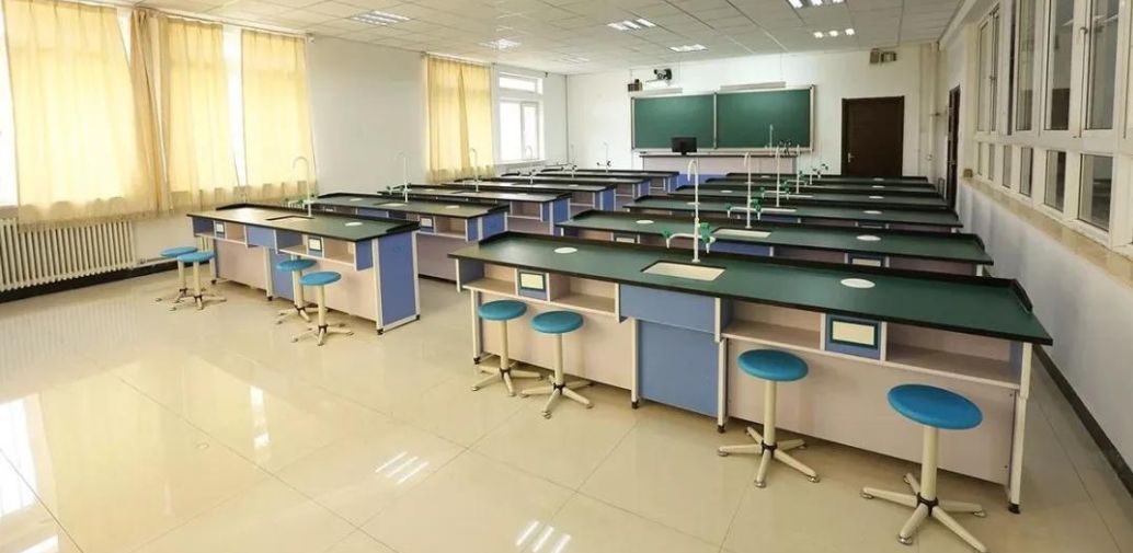 2019全景看高中|大十二，在感动中成长，为梦想远征