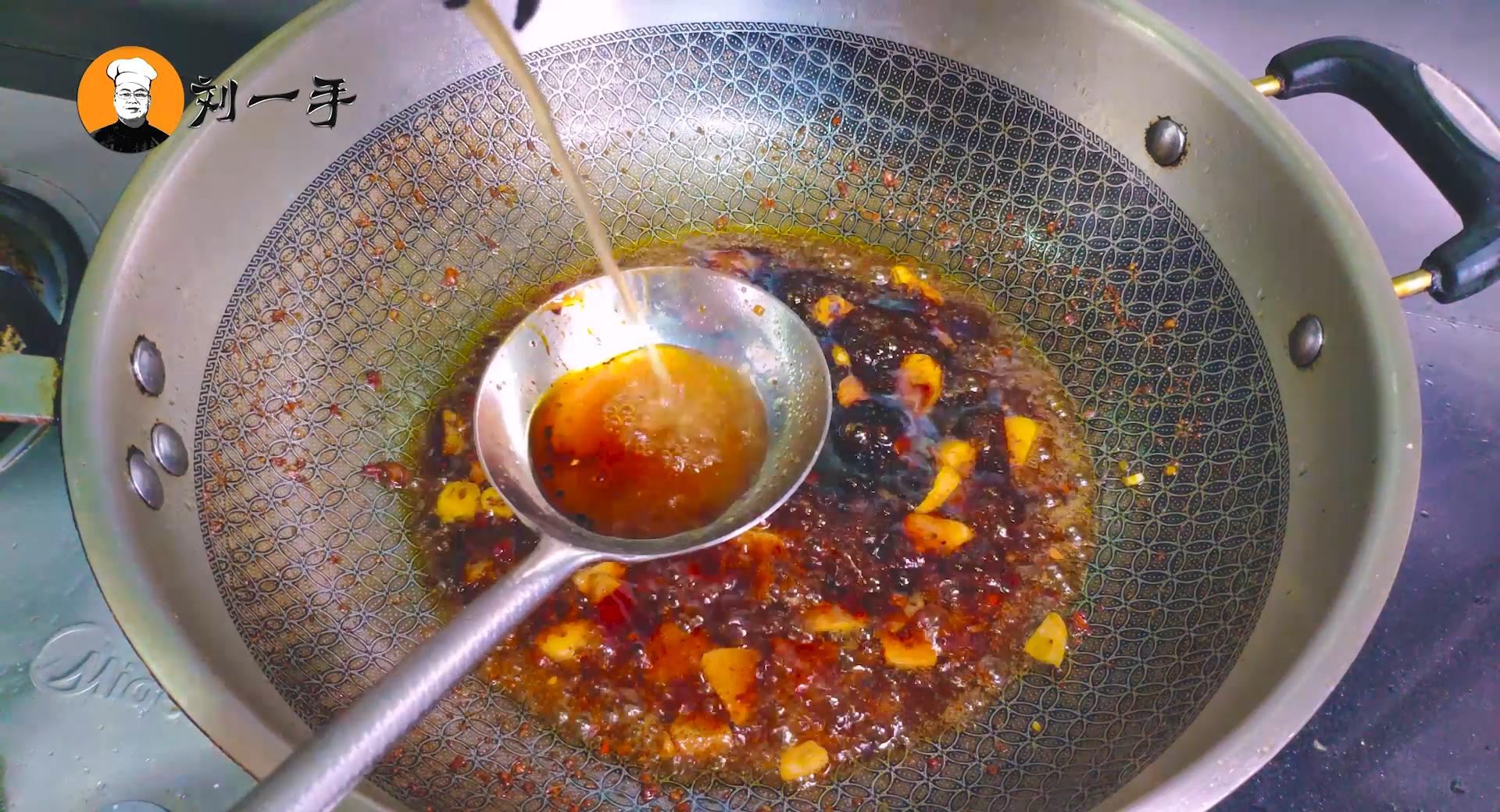 清蒸鲳鱼的做法最正宗的做法,清蒸鲳鱼最正宗的做法大全