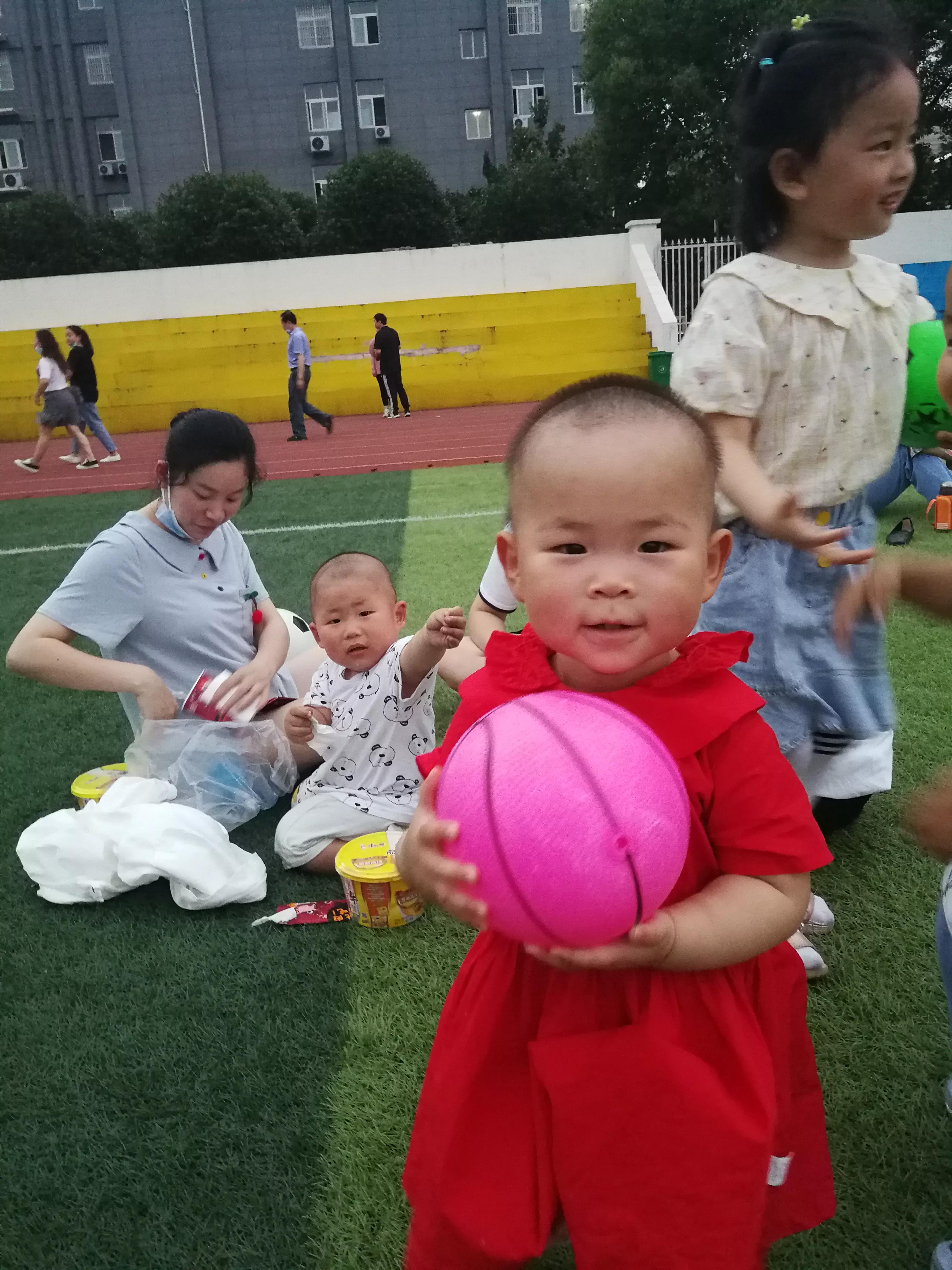 六一节日快乐儿歌,六一节日快乐幽默回复