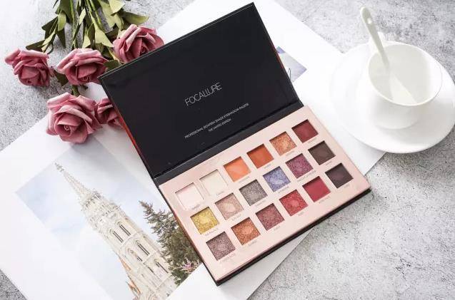 超级好用且平价的大牌眼影推荐,超好用的欧美眼影推荐一下