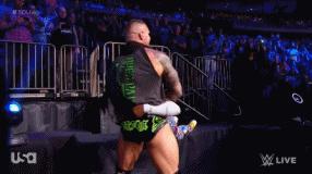 「WWE9.11战报」送葬者回归祭出锁喉抛摔！欧文斯被炒鱿鱼了