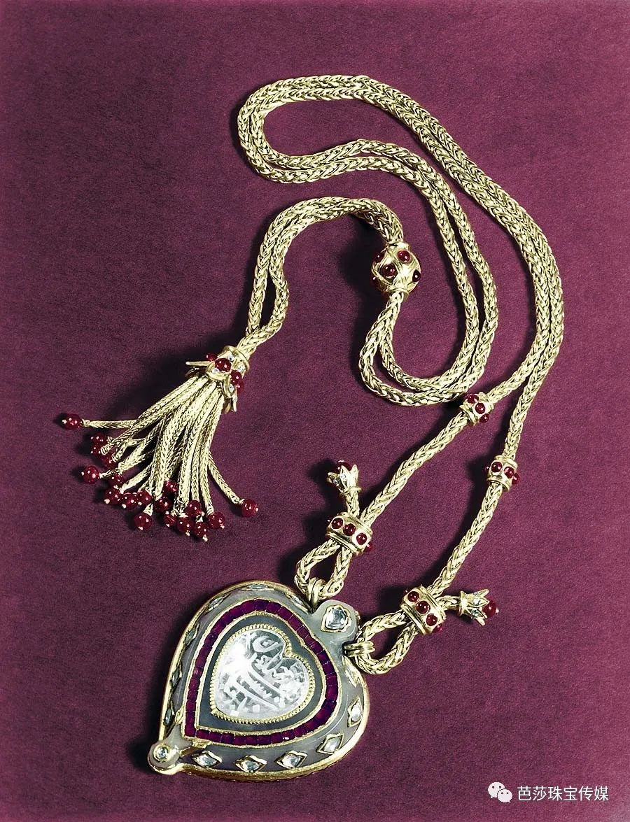 七夕送什么口红不会出错,七夕送女朋友口红送几支合适