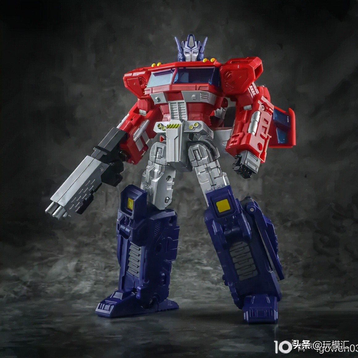 擎天柱电影版ls03玩具,03岁的玩具