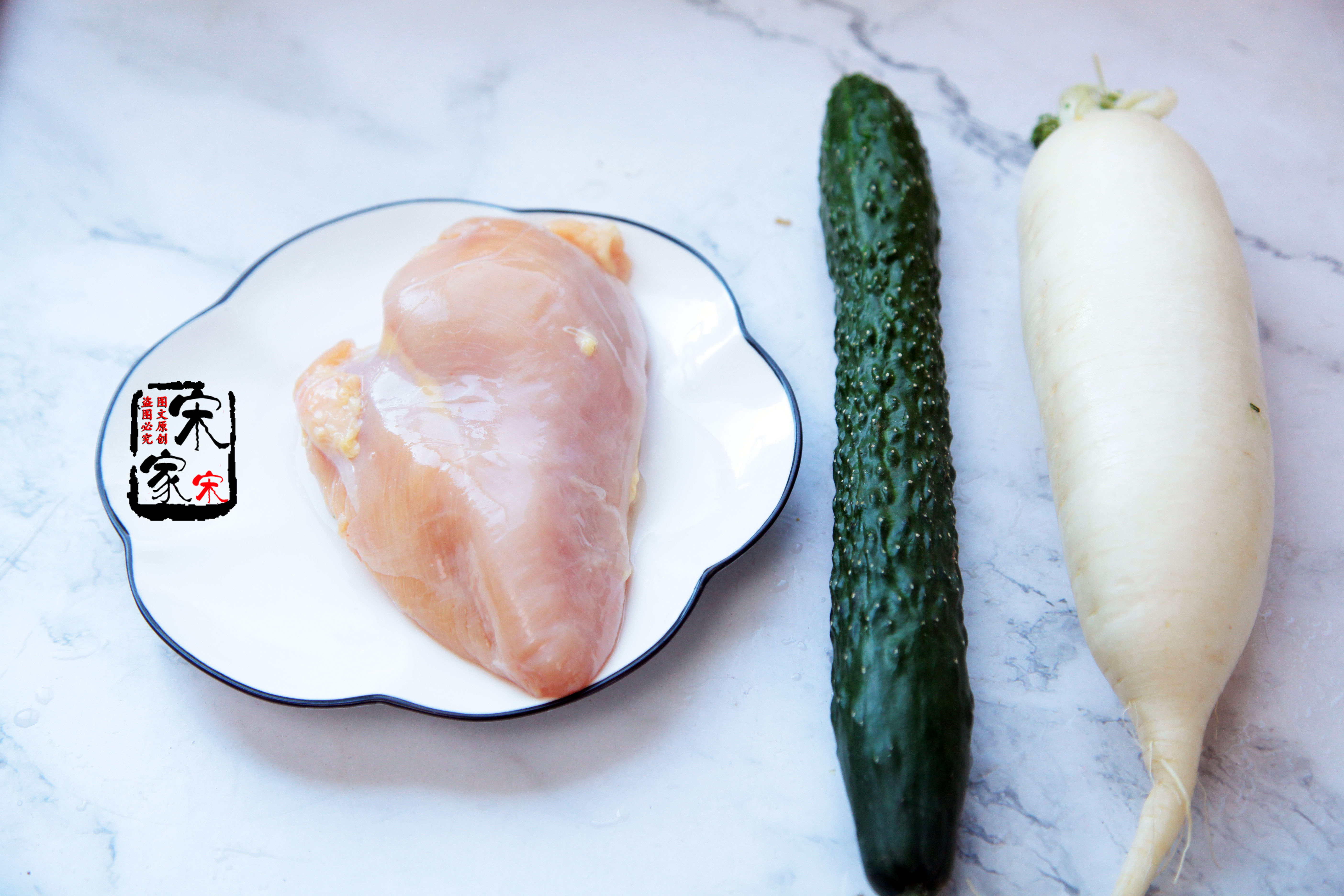 鸡胸肉这样做才好吃不炒不油炸,炒鸡胸肉丁嫩而不柴的诀窍