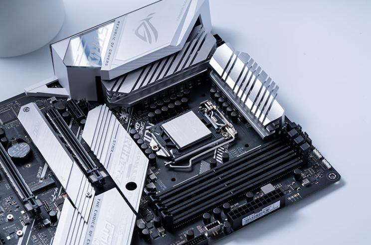 怎么选购台式机主板,台式机主板实物如何看型号