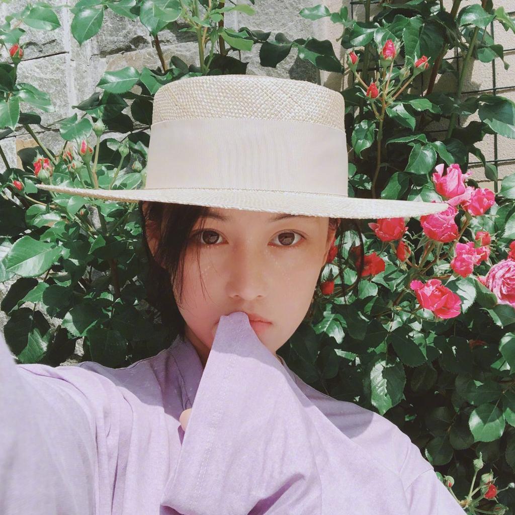 戴帽子脸大戴什么帽子,为什么有的人头型不适合戴帽子