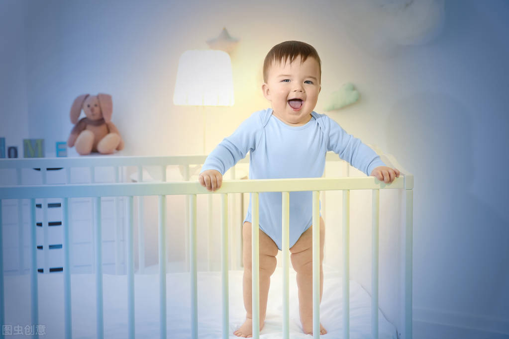 10个月宝宝半夜哭的撕心裂肺,10个月宝宝凌晨老是哭醒
