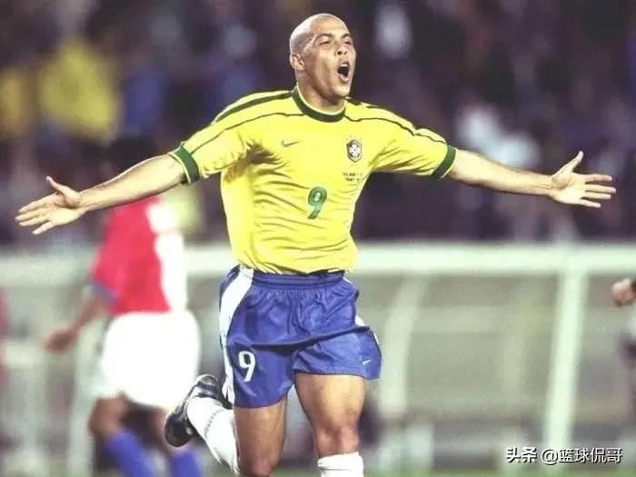 乔丹和罗纳尔多谁影响力大,98年乔丹和93年乔丹哪个强