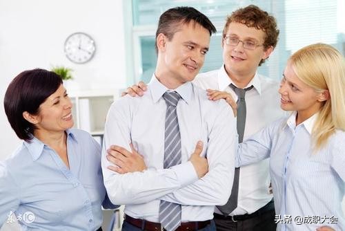 聪明人在工作上看重的不是专业水平,也不是能力,而是个性