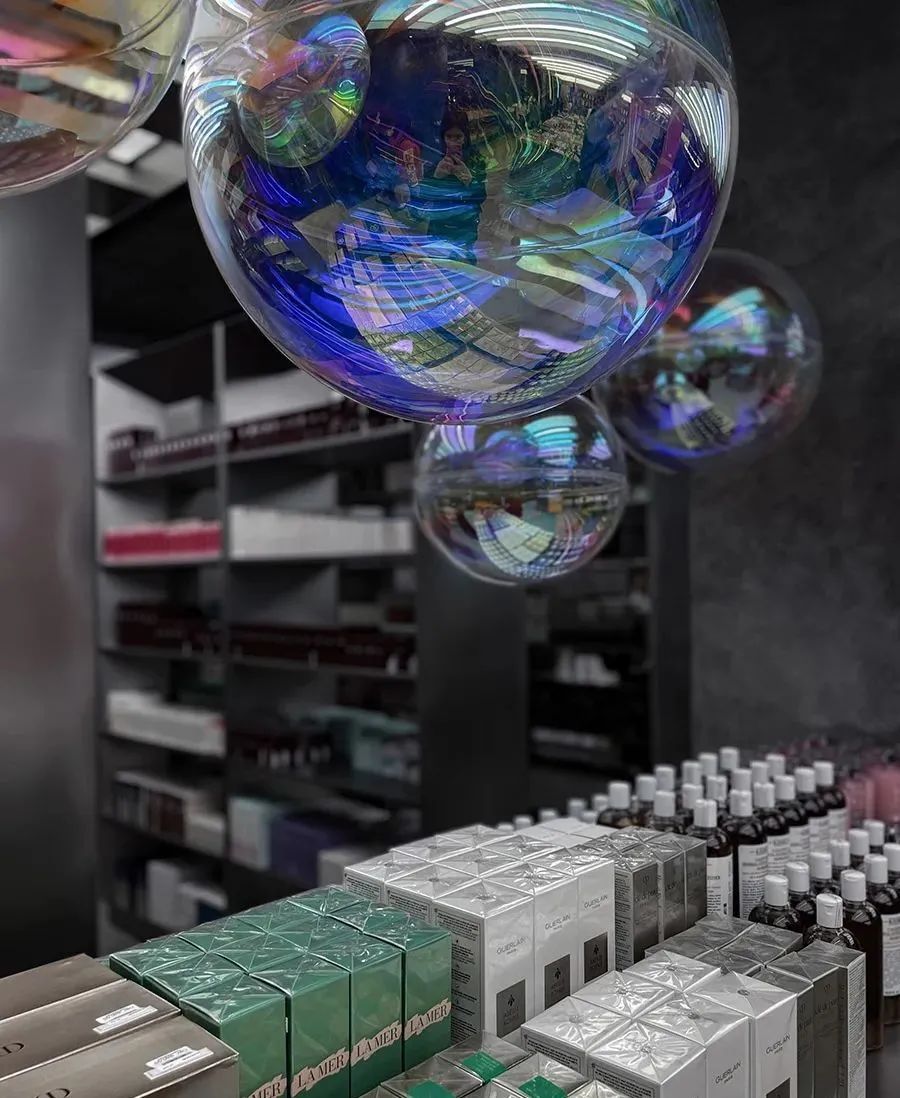 广州、武汉惊现“黑洞”，被“吸”进的消费者几乎没人空手而出