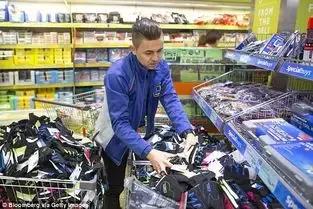 全球最大超市抢购潮,全球最便宜的超市100元