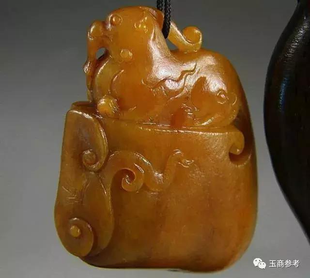 和田玉的识别一招鉴定和田玉真假,怎么分辨真和田玉和假的和田玉