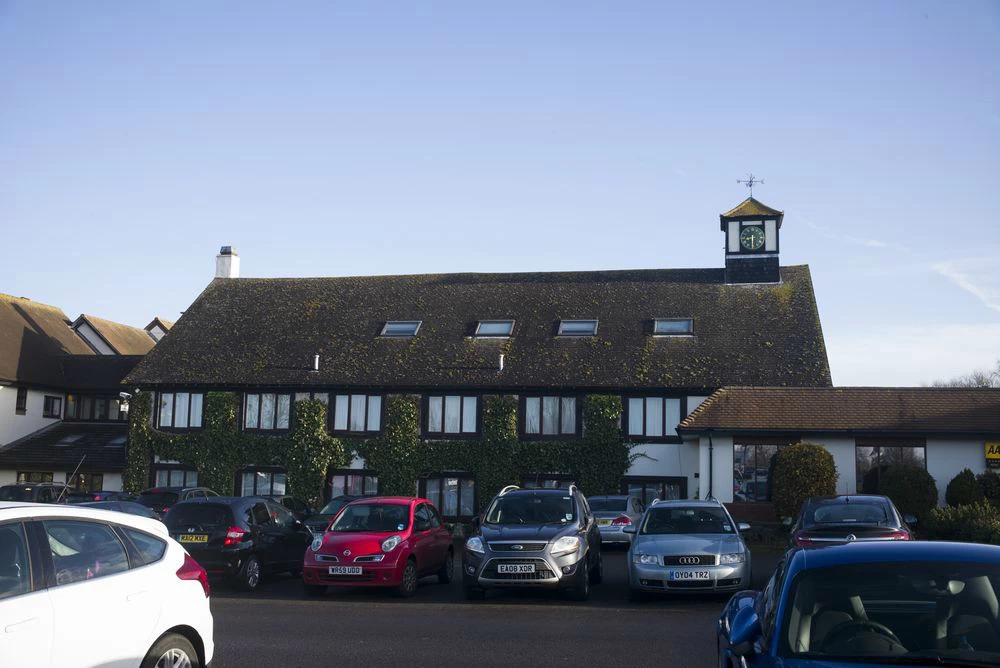 英伦小屋卧室设计,英伦小屋木门