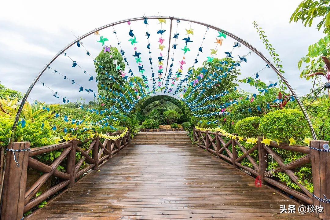 不用出国就能体验瑞士,不用出远门也能享受国际范的温泉