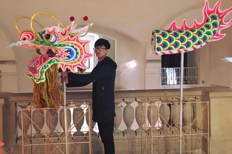 纸扎亮相巴黎,纸扎荣登巴黎