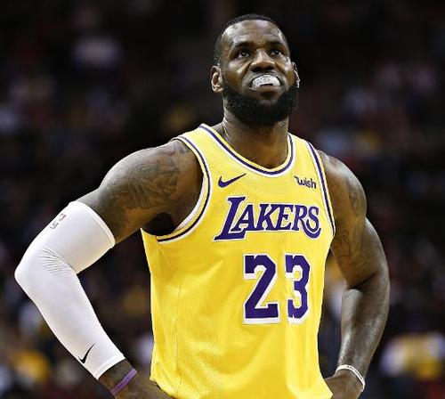 超巨巅峰赛季,巅峰超巨以后玩什么球员