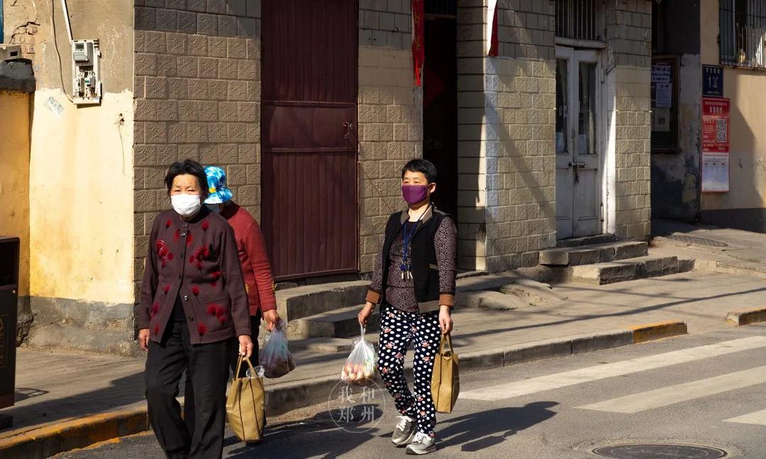 重回郑州五中，那些陪伴我整个学生时代的店还在