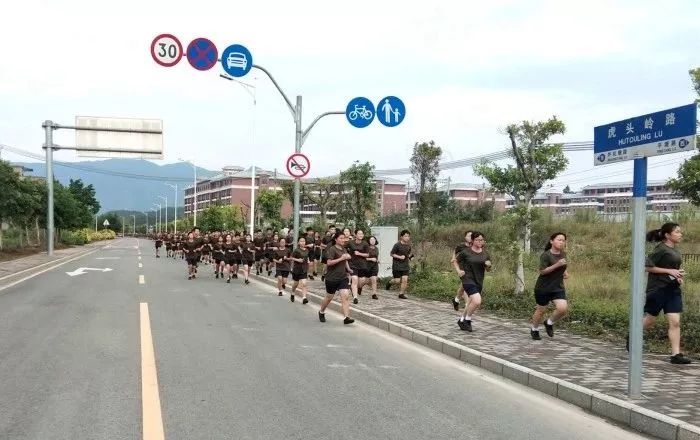 广东十所大专上了不会后悔的专业,广东公办职业学院最好的6个专业