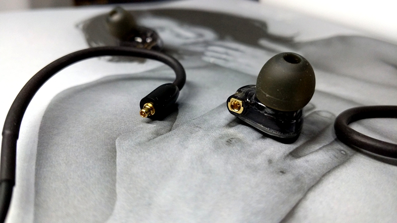 阿思翠vesnaevo有线耳机评测,阿思翠s60真无线耳机