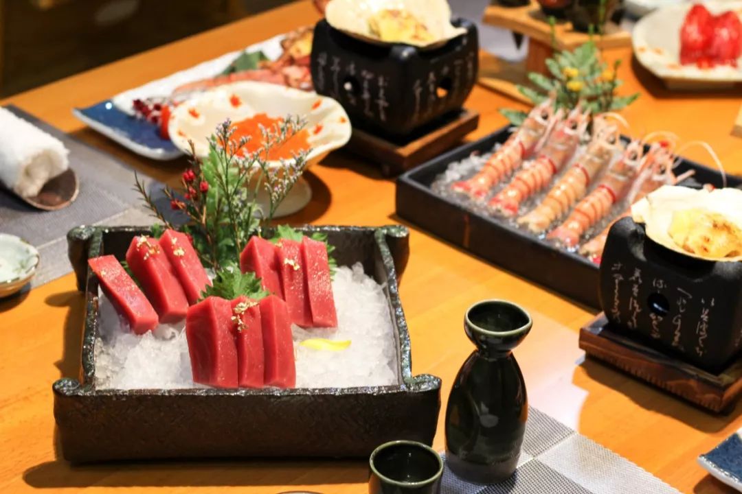 长春蓝鳍金枪鱼,长春鳌虾刺身