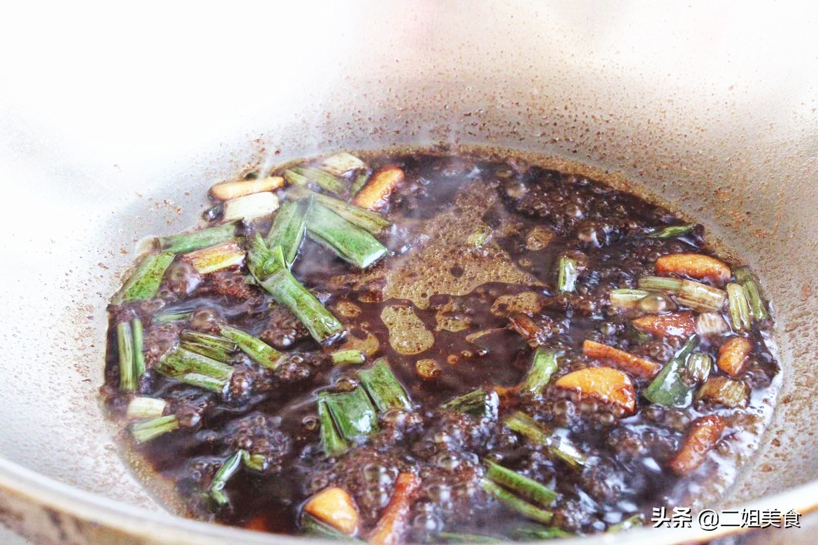 不管炖什么鱼都不要放这二种调料,清炖鱼不能放什么鱼