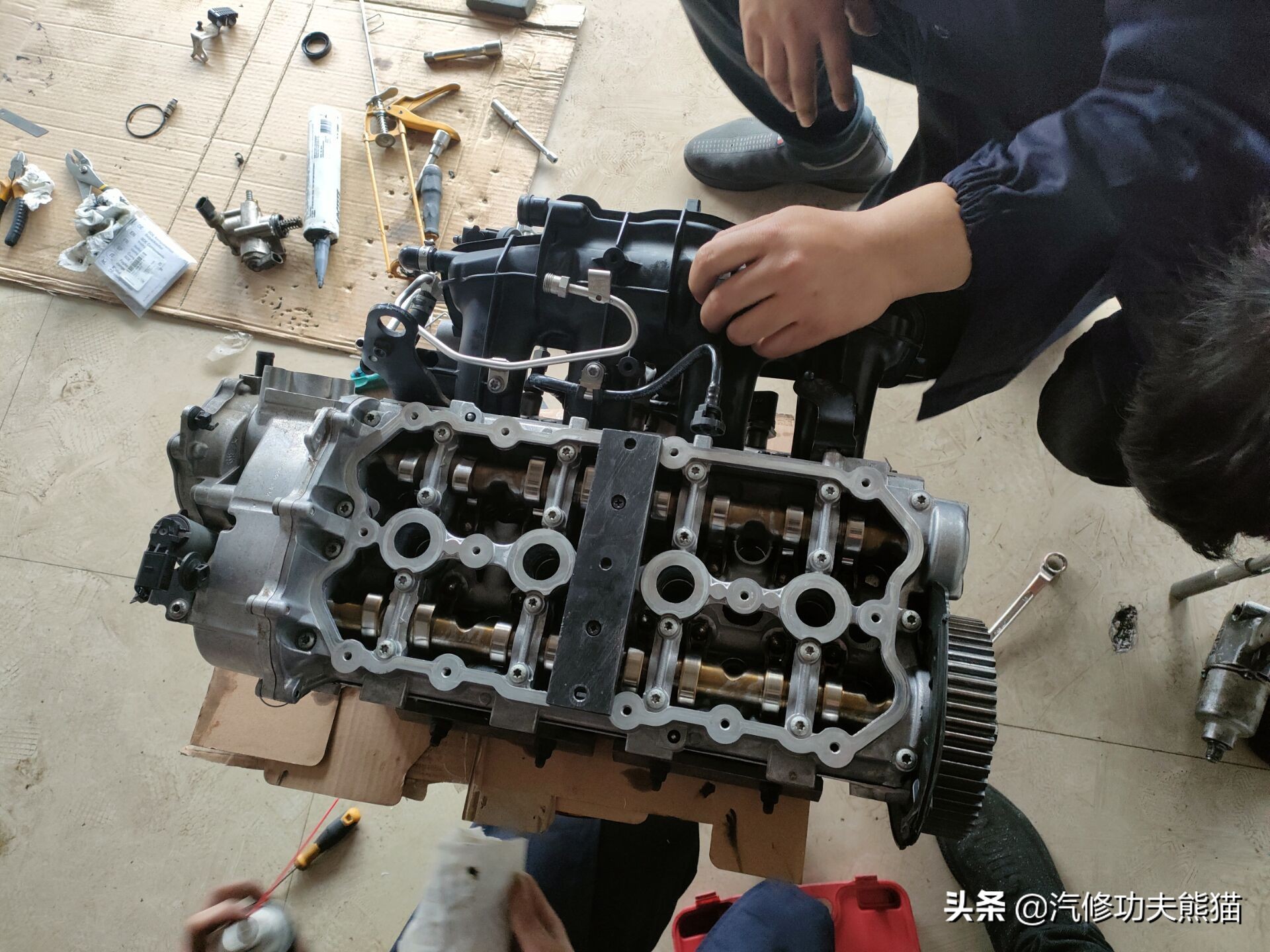 一汽奥迪a6l烧机油,08款奥迪a6l2.0t烧机油严重怎么办