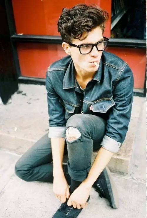 夏天男士健身发型,男士夏天发型