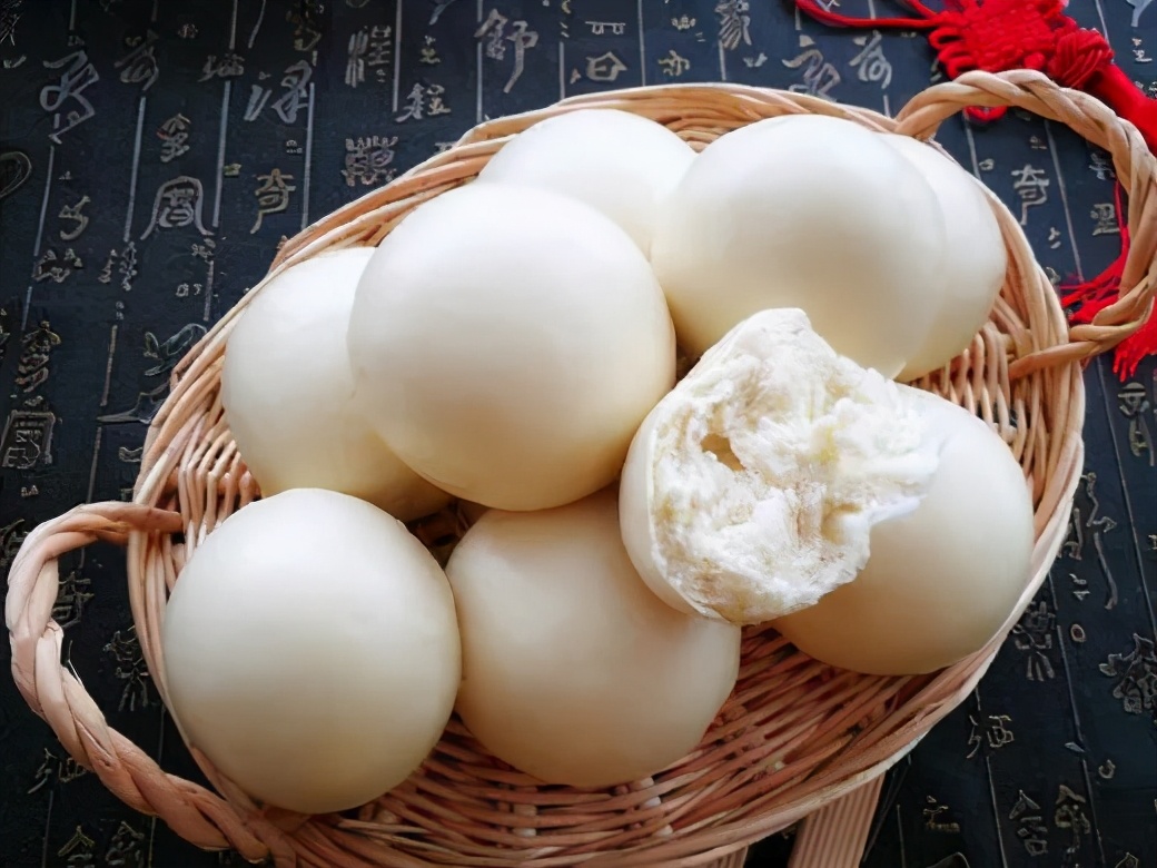 蒸馒头使用高筋面粉还是低筋面粉,蒸馒头要高筋面粉还是低筋面粉