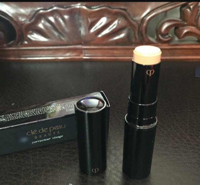 cpb遮瑕棒和遮瑕膏哪个好用,cpb无瑕钻光底妆推荐色号