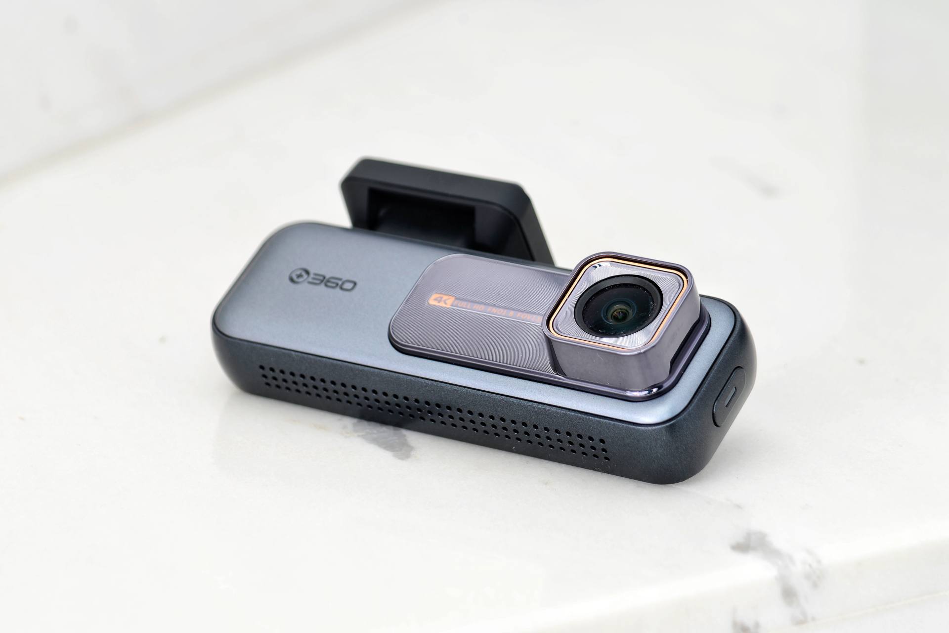 360行车记录仪K980对比g900,360度k980行车记录仪评测