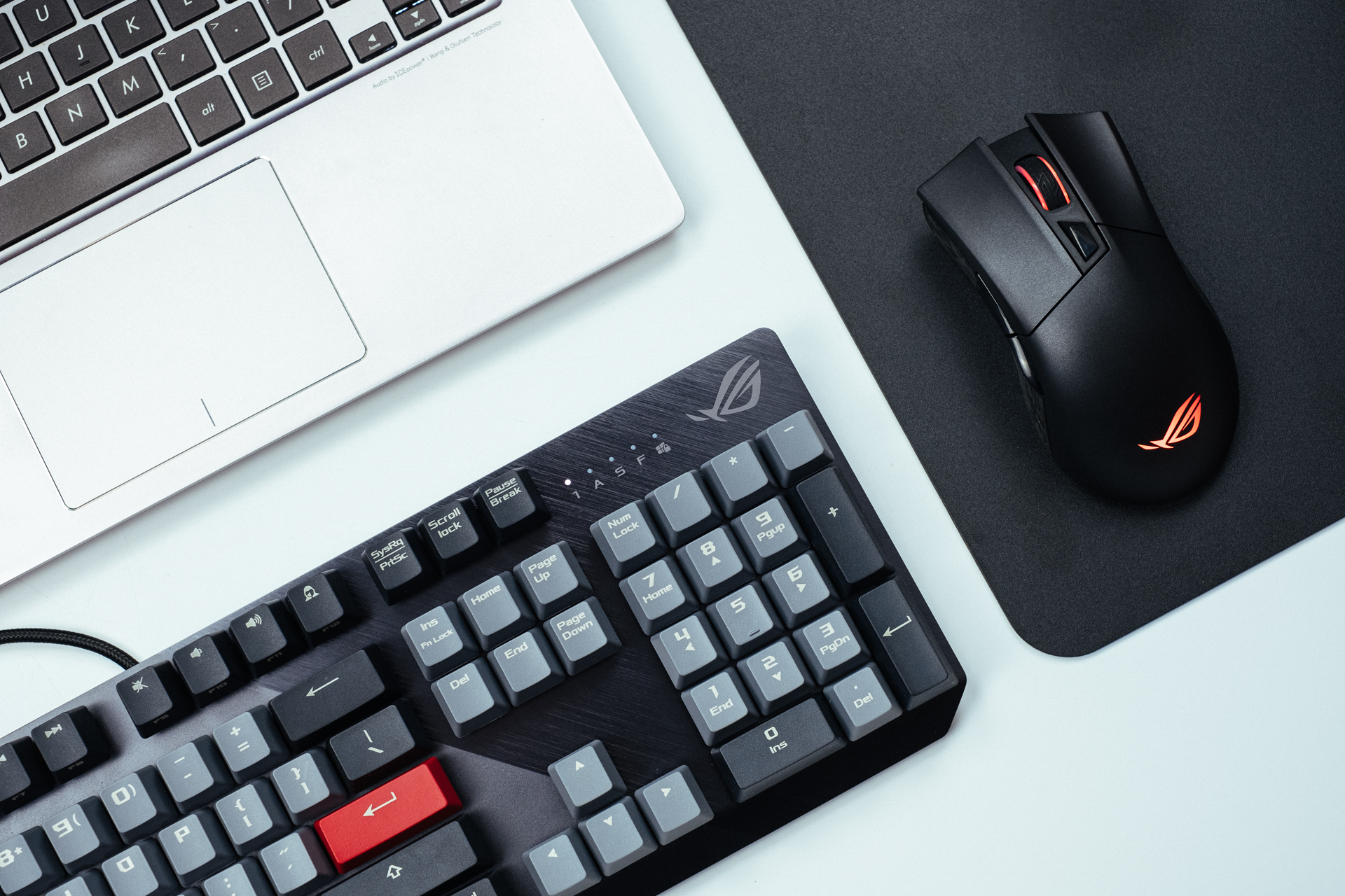 rog游侠竞技版红轴机械键盘评测,rog游侠rx键盘pbt版