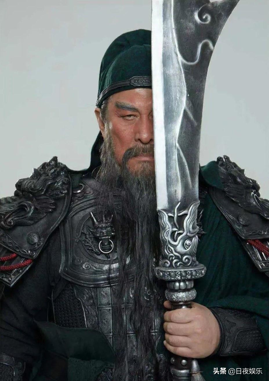 关羽扮演者于荣光陆树铭,老梁说陆树铭和于荣光演的关羽