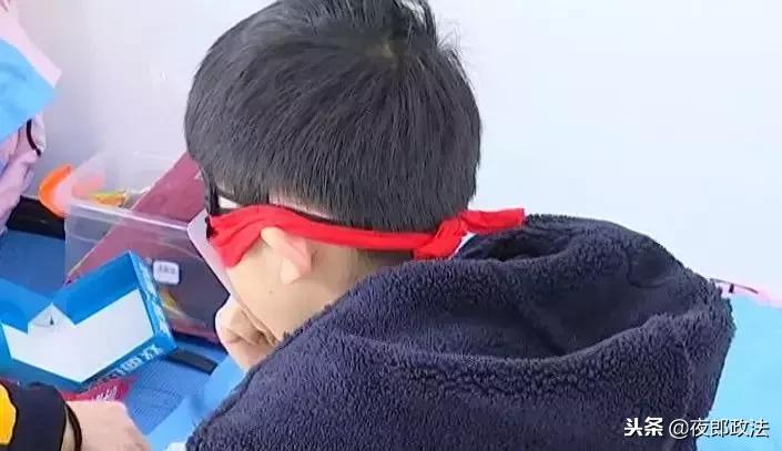 蒙眼也能识字？！培训学校惊现“超能少年”，竟是这样“炼”成的……