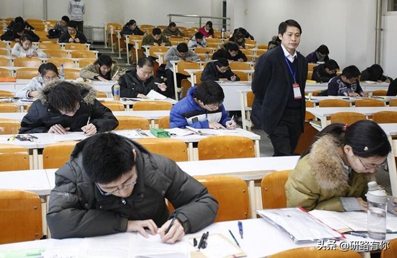 研究生找工作看第一学历吗,找工作不看研究生博士看第一学历