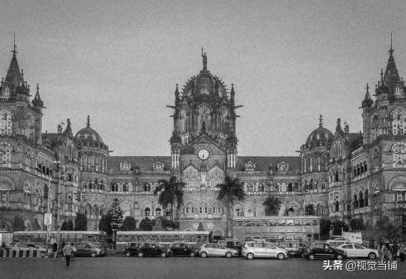 维多利亚时期内衣特点,维多利亚时期风格的衣服设计图