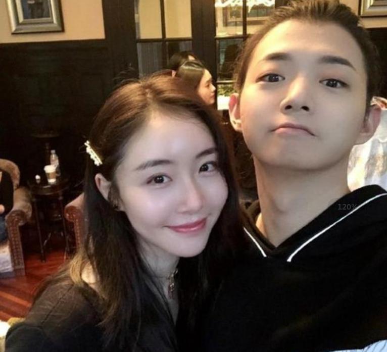 黄旭熙凉凉 (黄旭熙手写道歉信粉丝要求退团)