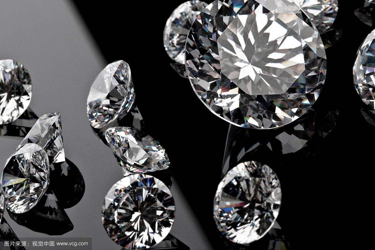 赫拉钻展丨拥有它，你的2019不必如此艰难