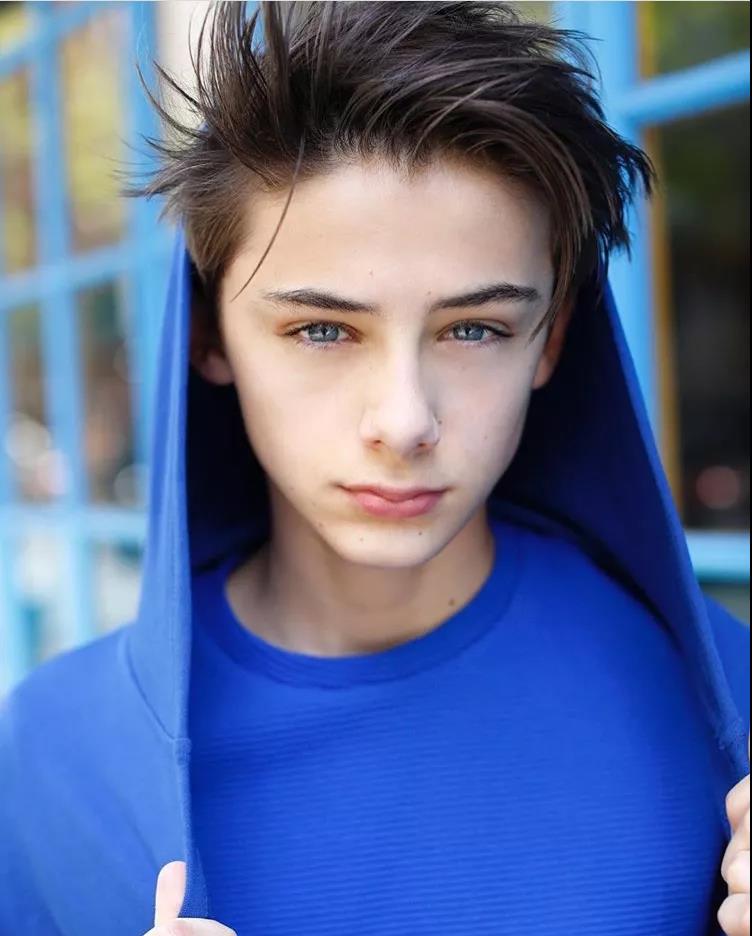 被誉为世界第一帅的男孩,被日媒评为世界第一帅的美少年