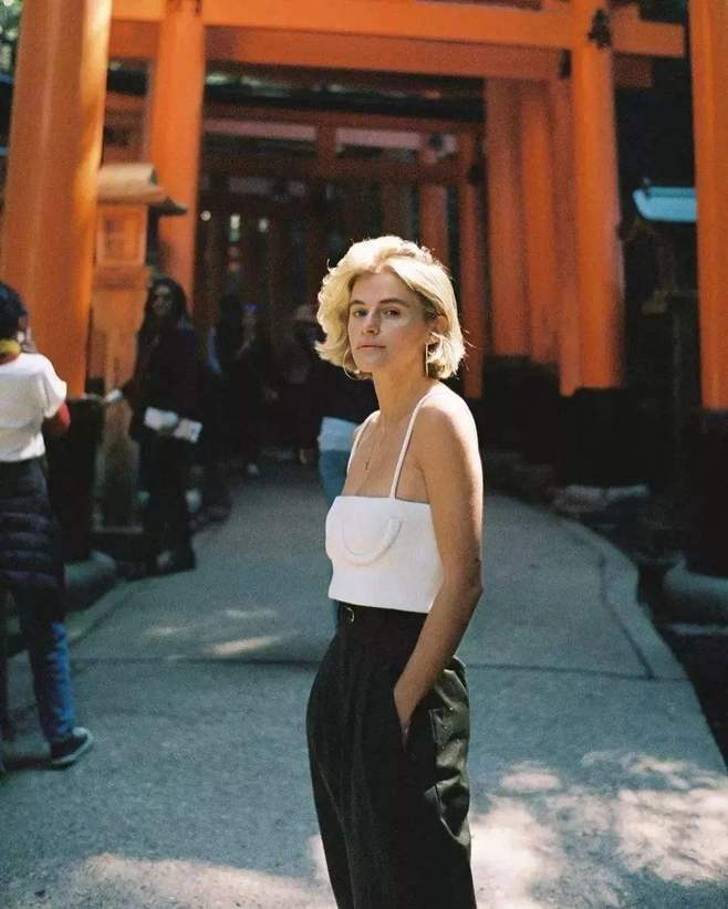 穿哈伦裤既时髦又显瘦,小个子裤装哈伦裤