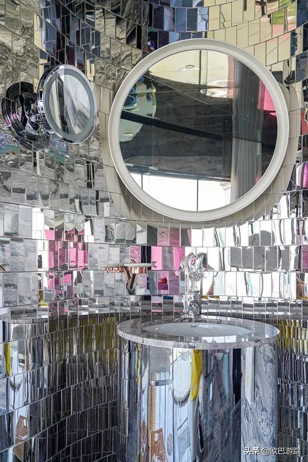 上海东方明珠塔里藏了一个酒店,你知道东方明珠有个酒店吗