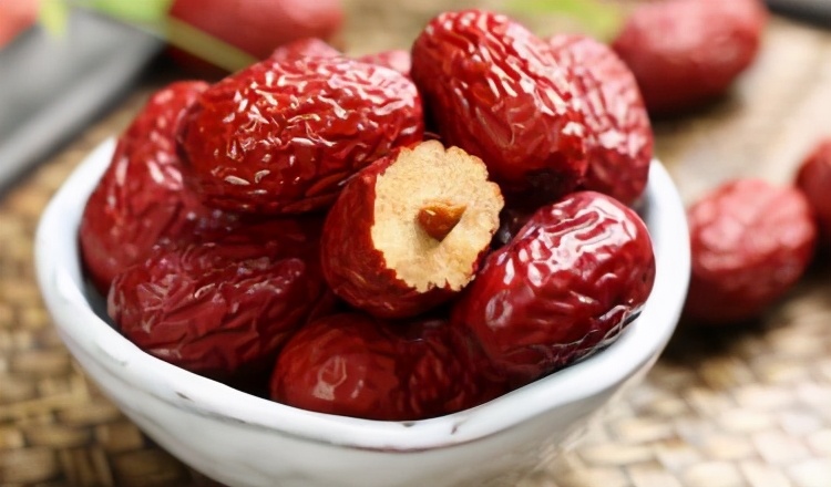 血小板减少吃哪些食物最好,血小板减少平时多吃什么食物好