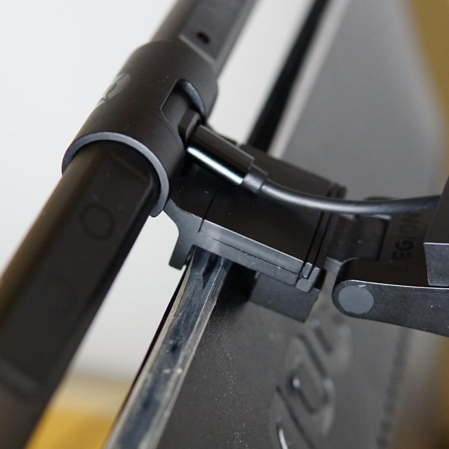 联想拯救者后置led灯,联想拯救者背板灯光