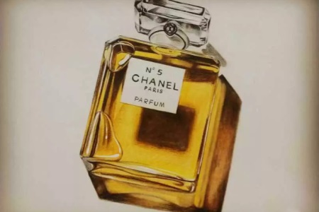 香奈儿五号香水为何经典?曾经它也被大众误解