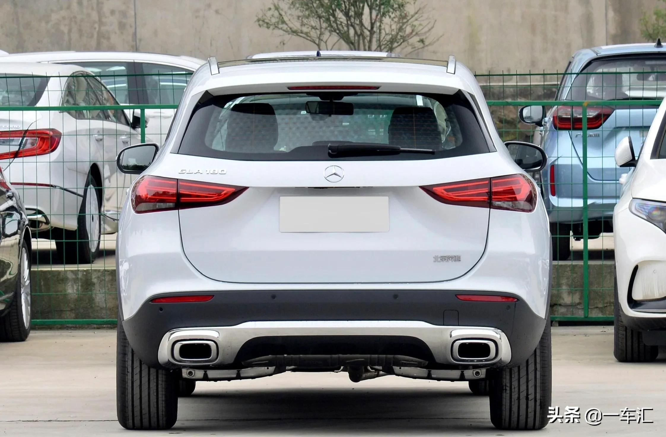 奔驰gla180新款优惠,2020款奔驰gla180落地多少钱