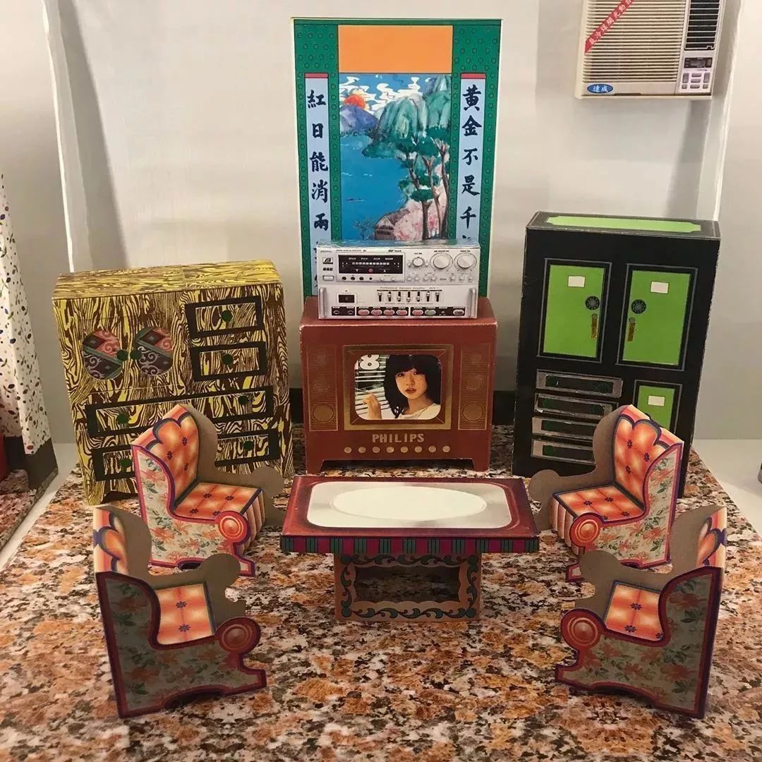 纸扎登上巴黎设计周,巴黎时装周纸扎