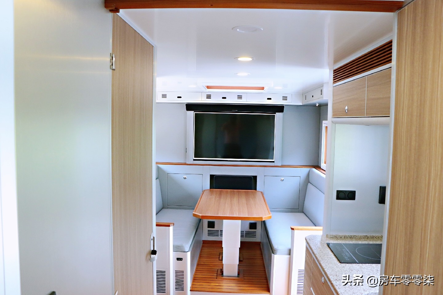 500万的德国曼卡4x4越野房车,德国曼4x4越野房车试驾视频